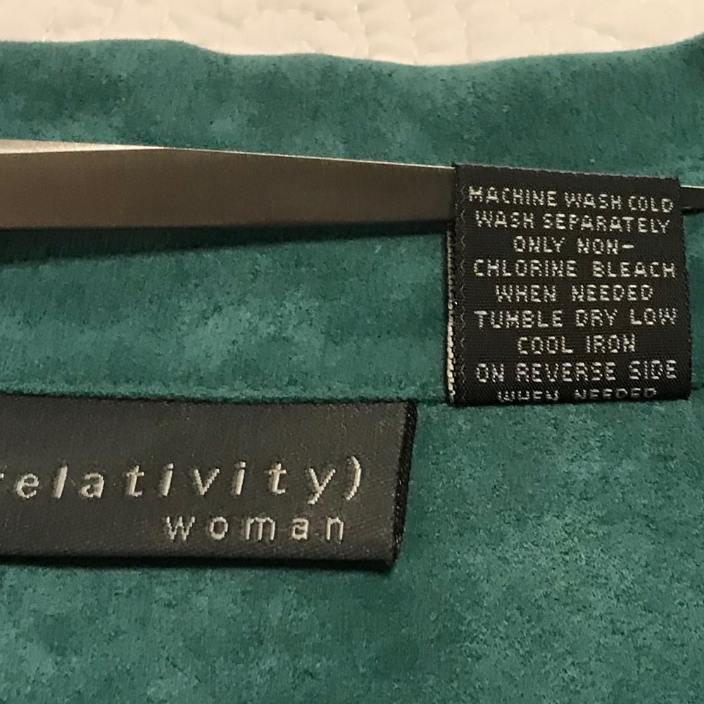 Relativity Teal Sueded Polyester Button Down Coll… - image 7